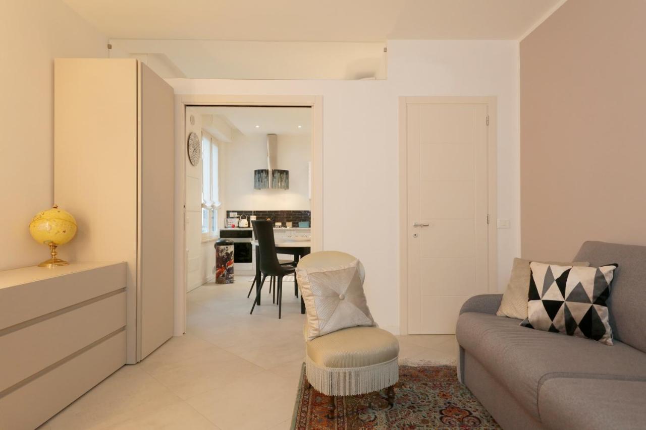 Siena Uptown - Sabrina'S Charming Apartment Kültér fotó