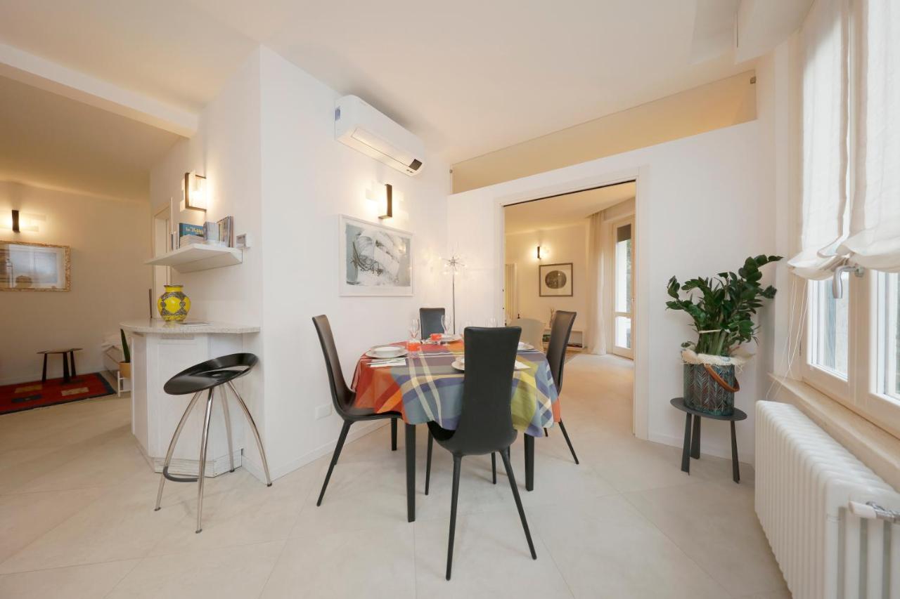Siena Uptown - Sabrina'S Charming Apartment Kültér fotó